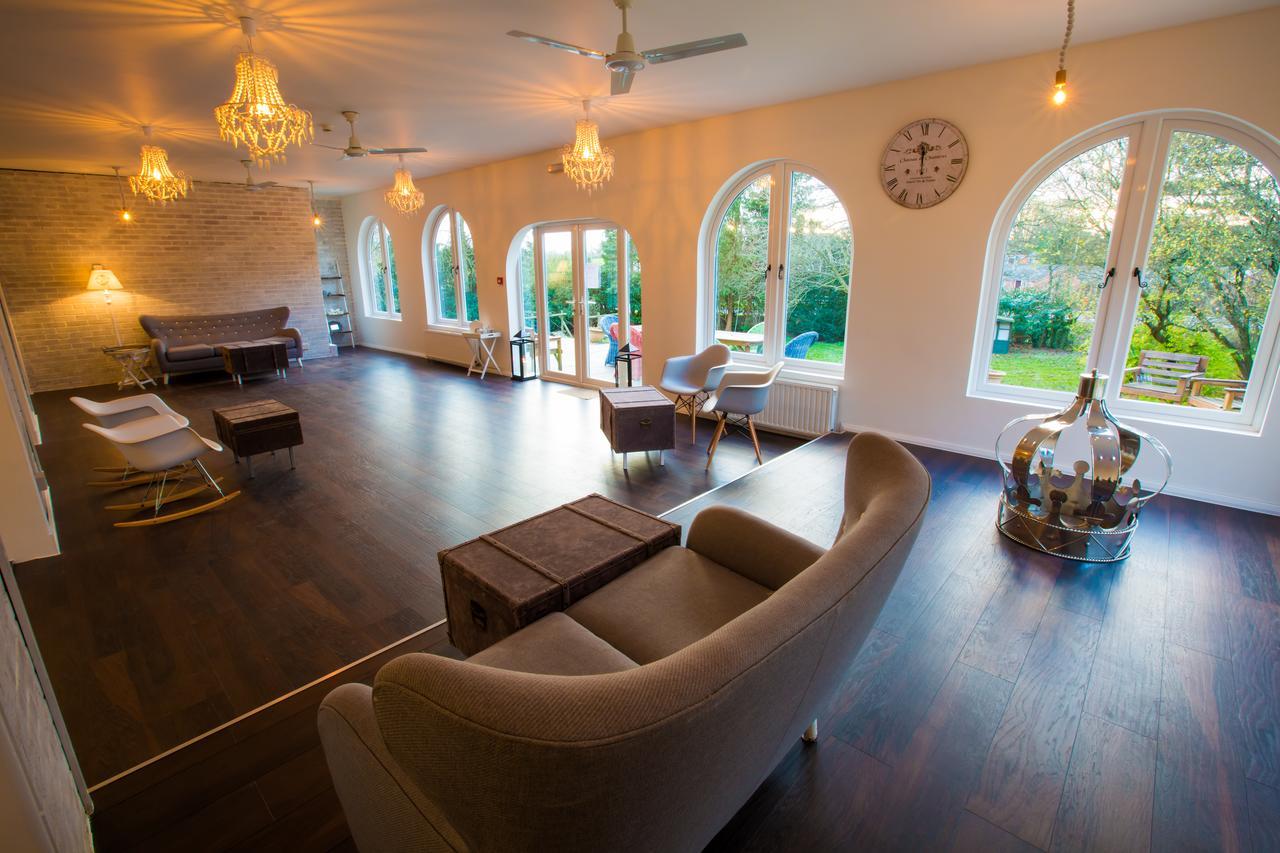 Gray Manor Hotel Cholderton Ngoại thất bức ảnh